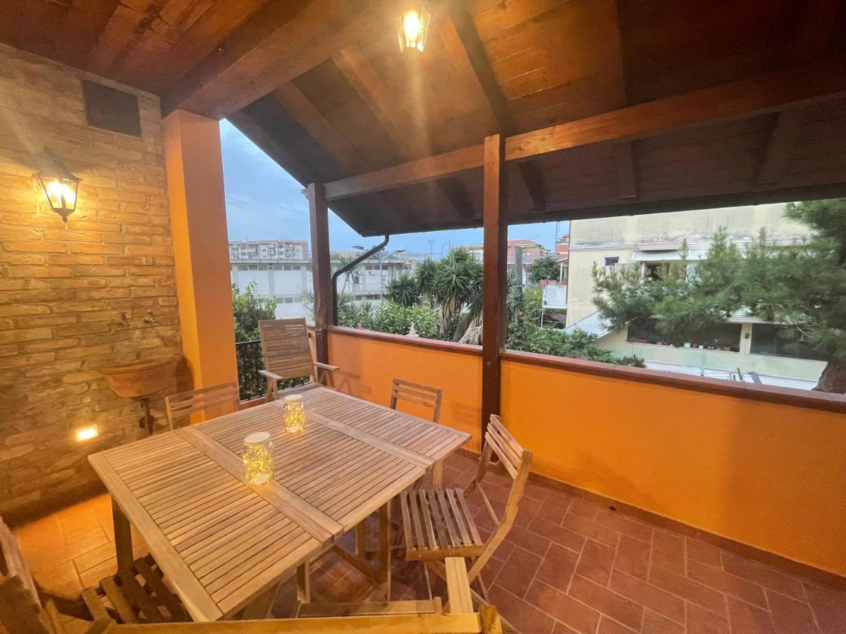 Casa Drema - Villa Al Mare Con Terrazza Pescara Exterior foto